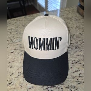Black and Cream 'Mommin'' Cap